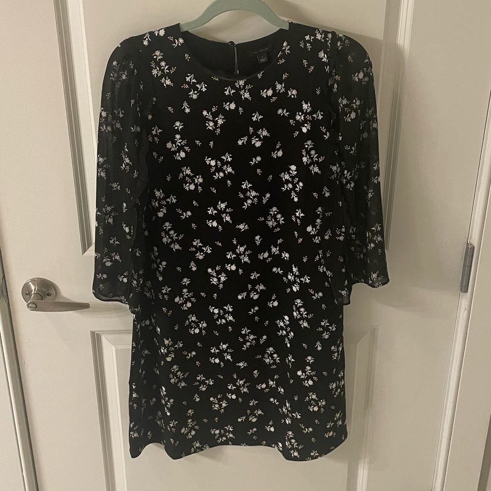 Ann Taylor 3/4 Sleeve Dress
